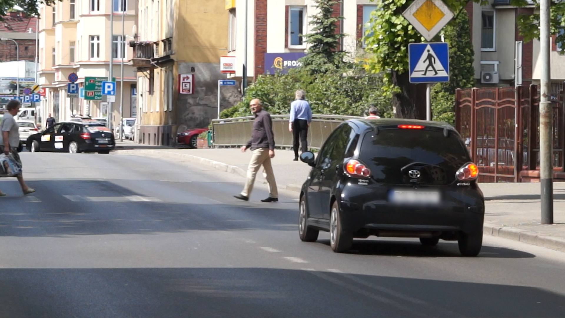 Absurdalne i niebezpieczne