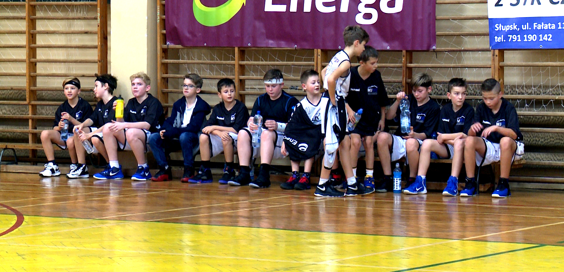 Czarni U-12 liderem