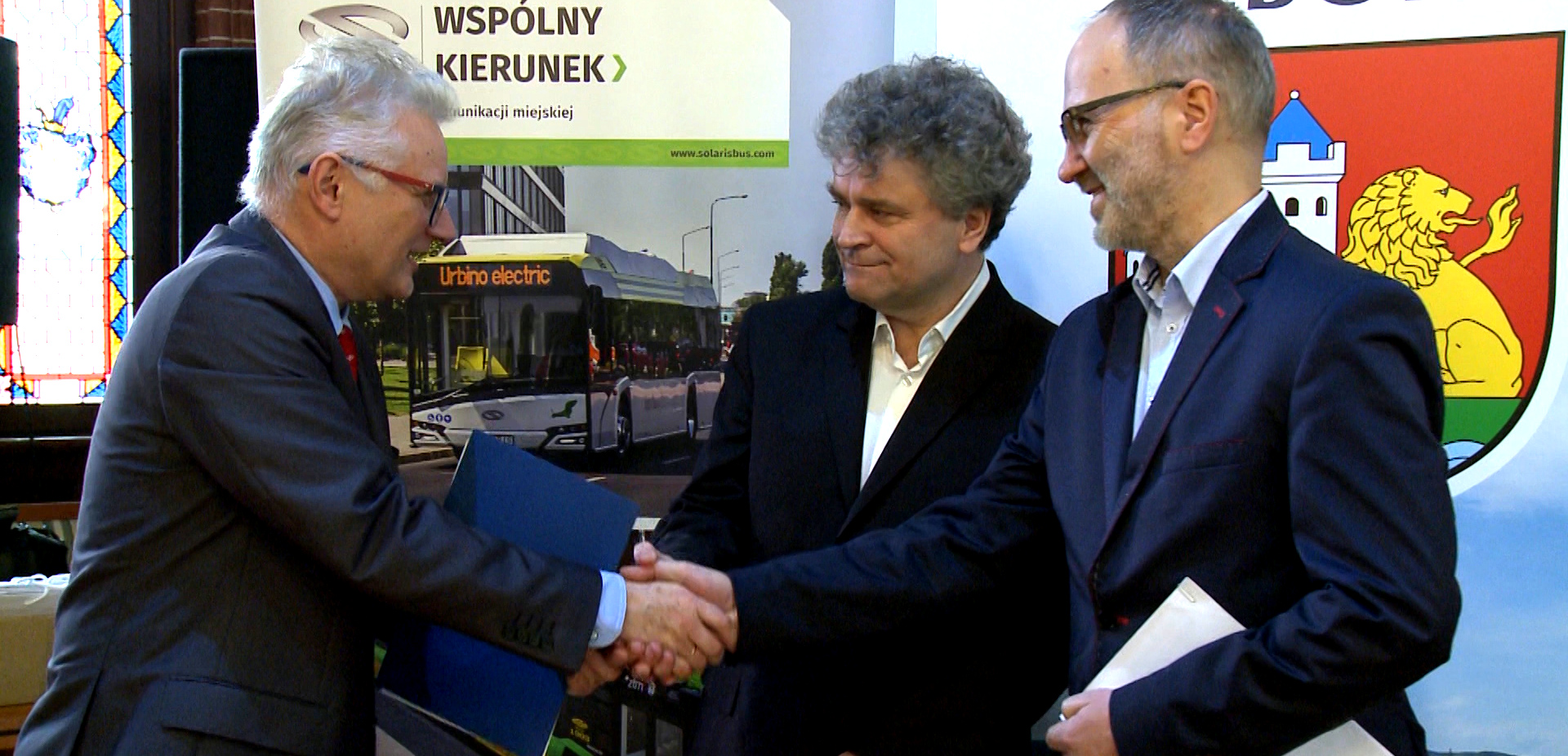Umowa na zakup autobusów