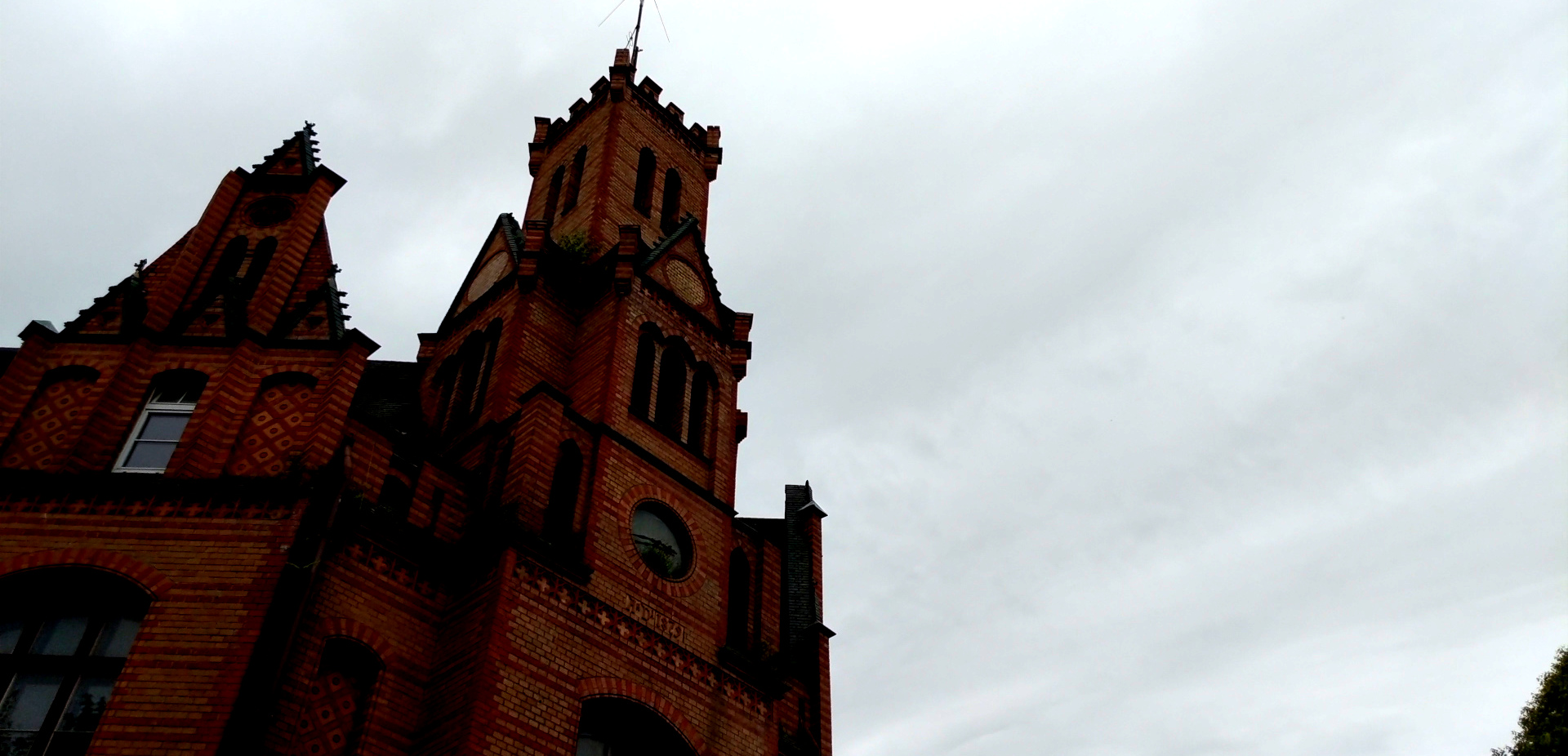 Niebezpieczny zabytek (Aktualizacja)