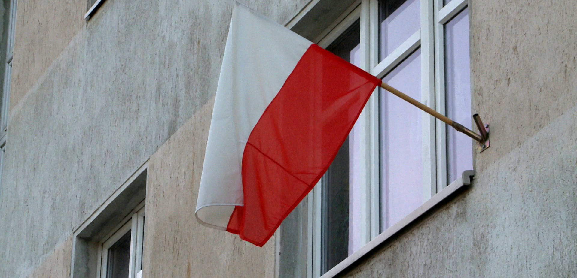Wywieś biało-czerwoną