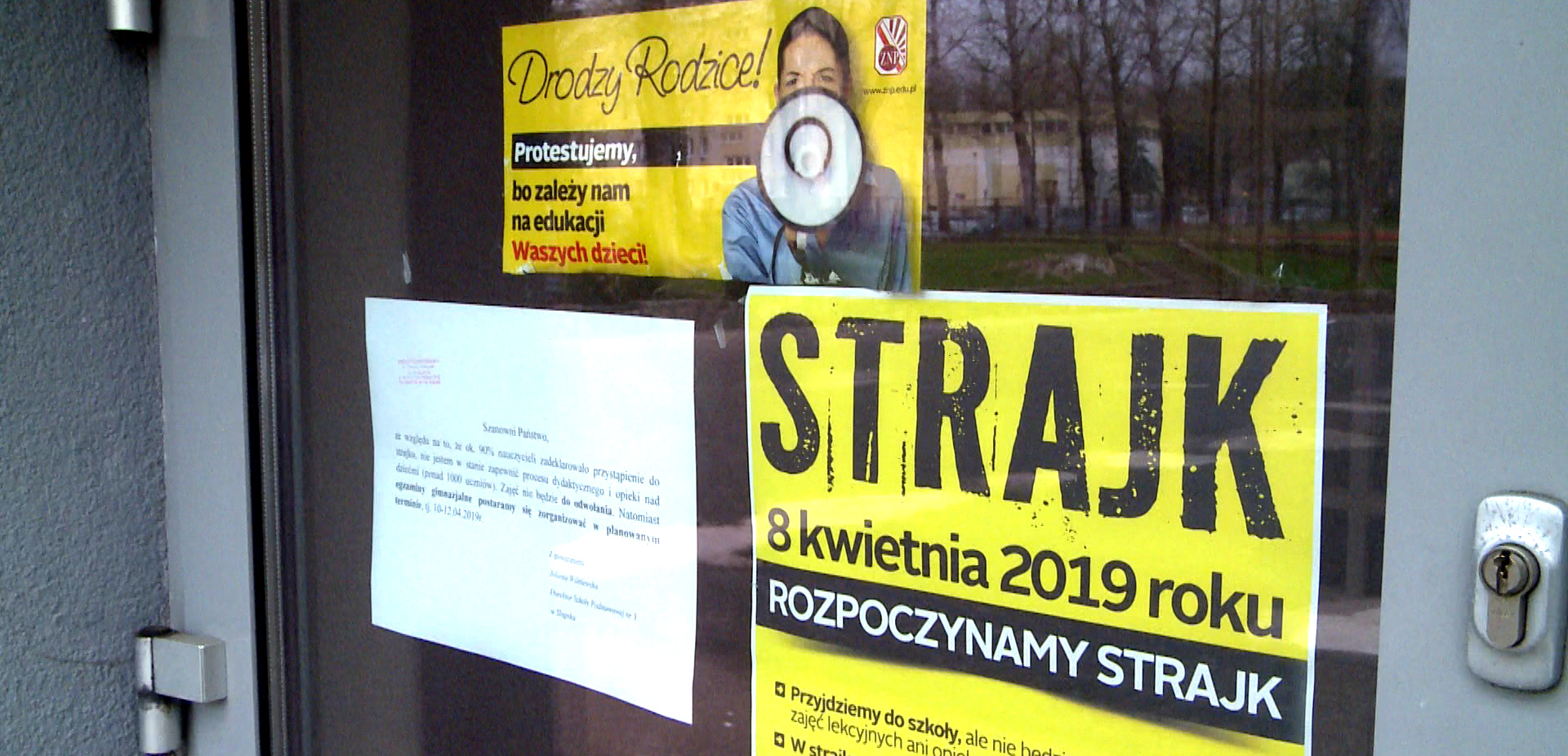 Nauczyciele protestują